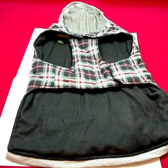 Telluride GRAY KNIT HOODED red green black plaid THICK FLEECE Dog Jacket COAT XL - Picture 2 of 11